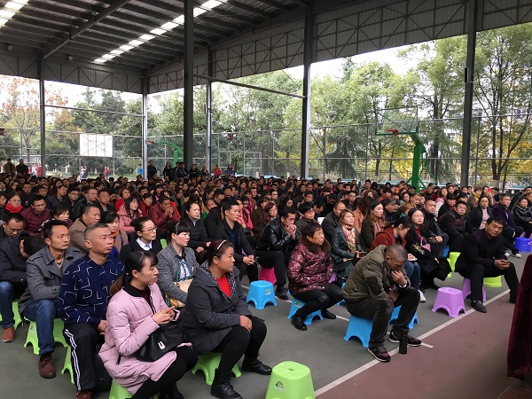 【2017级高一】高一年级举行期中考试家长会和学生会