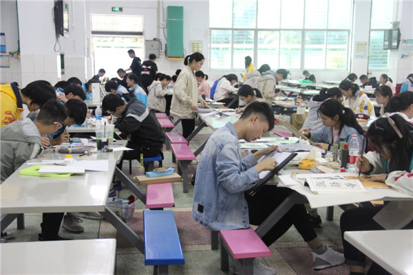 我校第22届体育科技艺术节圆满落幕