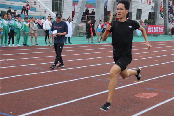 20181025宜都市第二十一届中小学生体育运动会圆满落幕9.jpg