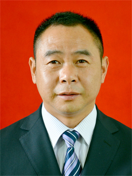 杨勇.jpg