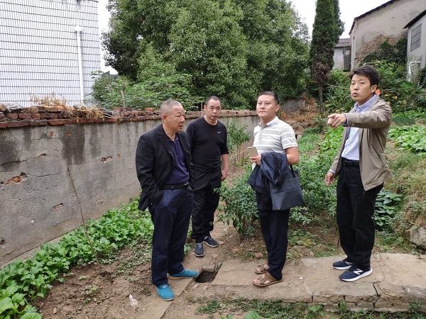 我校总务室组织校园安全检查