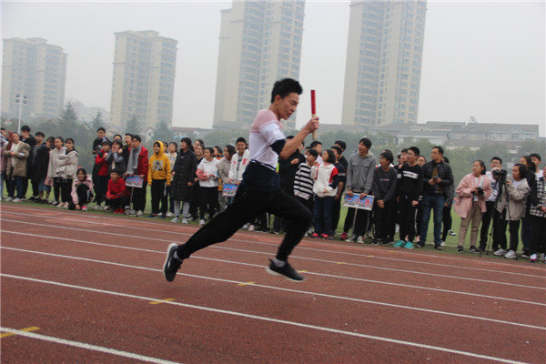 20181129我校秋季学期田径运动会11.jpg