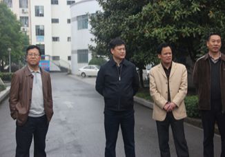 宜都市委书记庄光明来我校检查指导工作