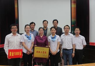 旁征博引  唇枪舌战----宜都市首届教师师德辩论赛在我校圆满举行